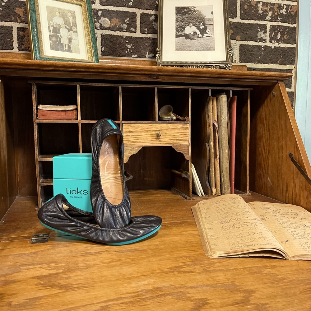 Tieks ballet flats. Size 7. Black.